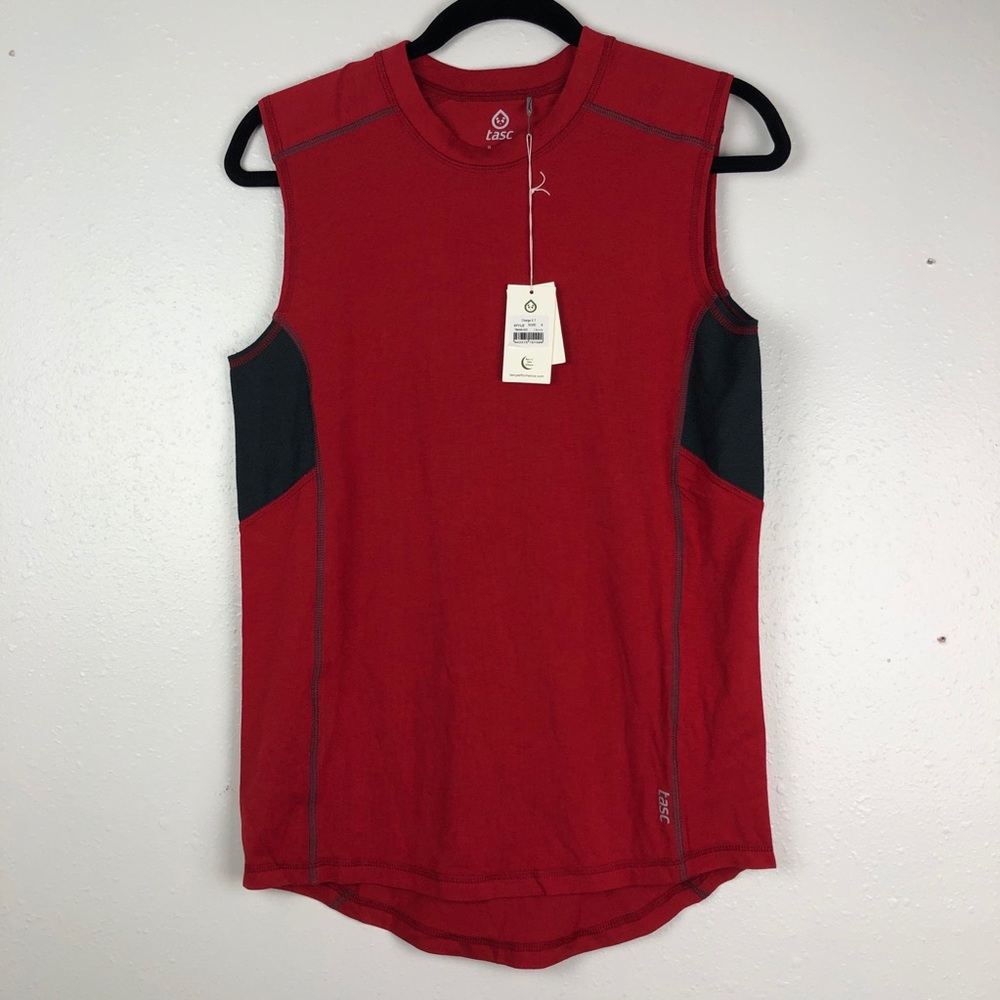 Tasc NWT mens muscle tank tap sz S